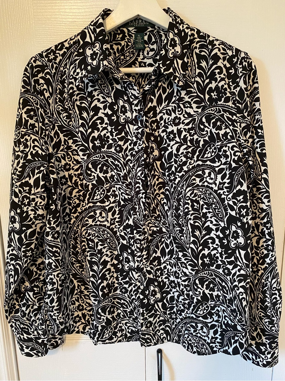 Ralph Lauren Black & White Paisley Floral Button-Down Shirt Blouse Petite Large